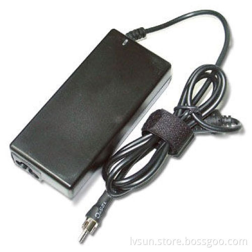 AC Adapter with 12V Output Voltage, Suitable for Indoor Use